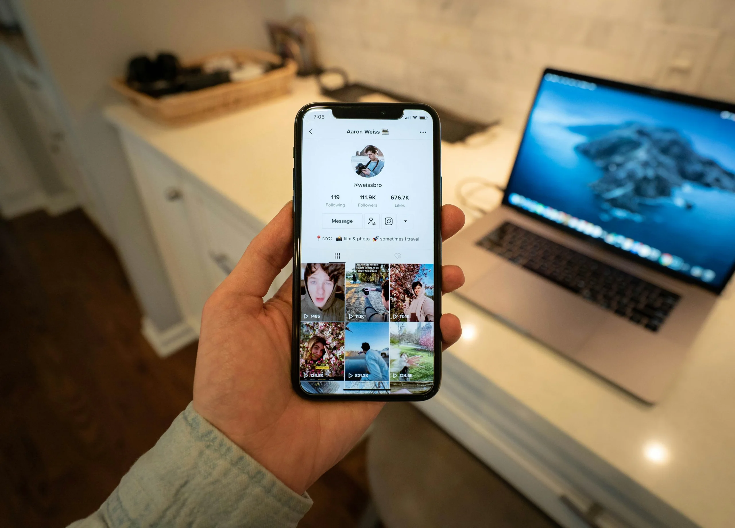 How to Convert Text into Videos Using AI